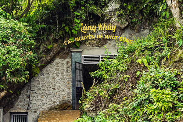 hang lung khuy1